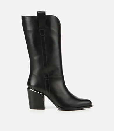 Kadın Deri Siyah Metal Detaylı Topuklu Çizme