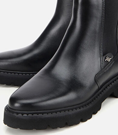 Kadın Deri Siyah Lastik Detaylı Bilekte Düz Bot