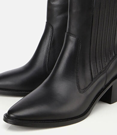 Kadın Deri Siyah Lastik Detaylı Fermuarlı Kovboy Düz Bot