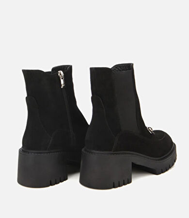Kadın Süet Deri Siyah Tokalı Kalın Tabanlı Topuklu Bot