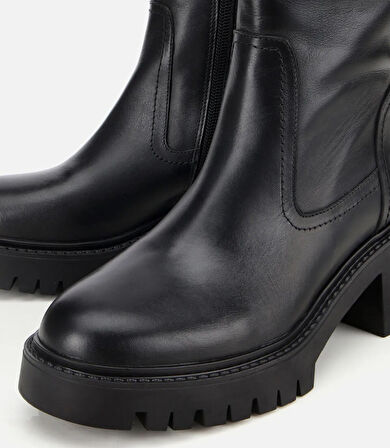 Kadın Deri Siyah Streç  Bilekte Düz Bot