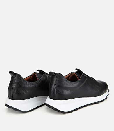 Kadın Deri Siyah Lastik Detaylı Spor Ayakkabı