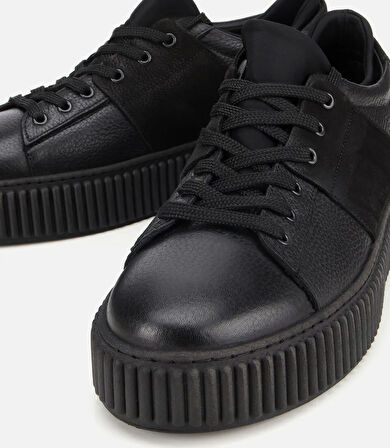 Erkek Deri Siyah Yüksek Tabanlı Spor Ayakkabı