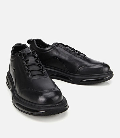 Erkek Deri Siyah Bağcık Detaylı Comfort Spor Ayakkabı