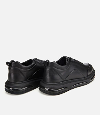 Erkek Deri Siyah Bağcık Detaylı Comfort Spor Ayakkabı