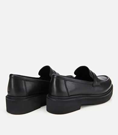 Kadın Deri Siyah Kalın Tabanlı Klasik Loafer