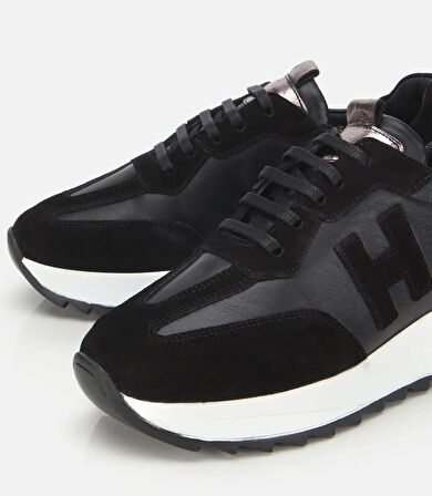 Kadın Süet Deri Siyah Comfort Spor Ayakkabı