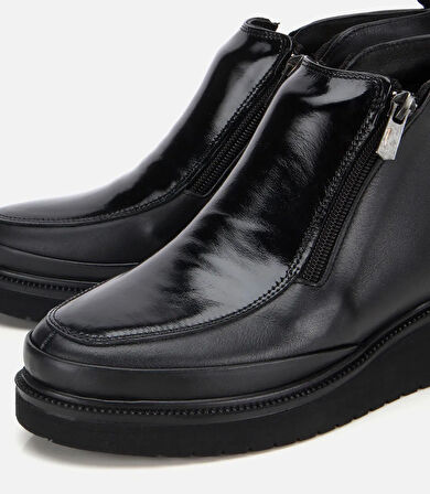 Kadın Deri Siyah Fermuar Detaylı Dolgu Topuklu Bot