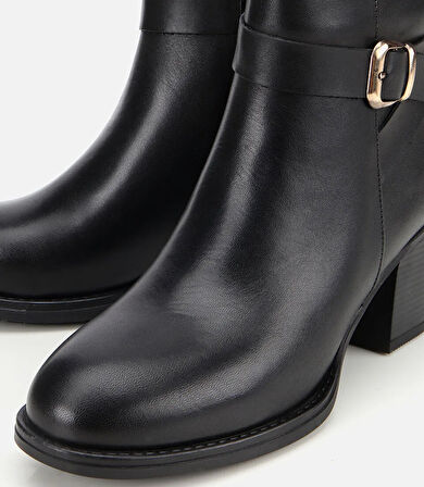 Kadın Deri Siyah Tokalı Bilekte Topuklu Bot