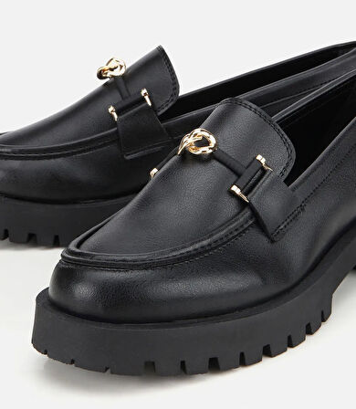 Kadın Siyah Kalın Tabanlı Klasik Loafer
