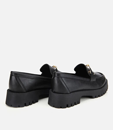 Kadın Siyah Kalın Tabanlı Klasik Loafer