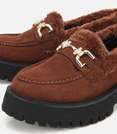 Kadın Süet Kahverengi Kürklü Tokalı Kalın Tabanlı Günlük Loafer