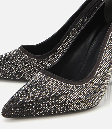 Kadın Siyah Taşlı İnce Topuklu Stiletto