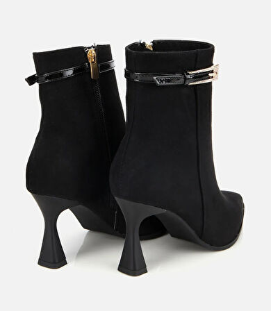 Kadın Süet Siyah Taşlı Tokalı Bilekte Topuklu Bot