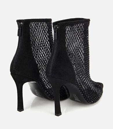 Kadın Siyah Fileli Taş Detaylı Bilekte Topuklu Bot
