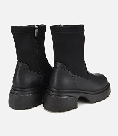 Kadın Siyah Streç Kalın Tabanlı Bilekte Düz Bot