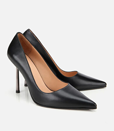 Kadın Deri Siyah Metal Detaylı Yüksek Topuklu Stiletto