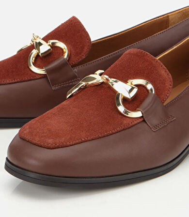 Kadın Süet Deri Acı Kahverengi Tokalı Klasik Loafer