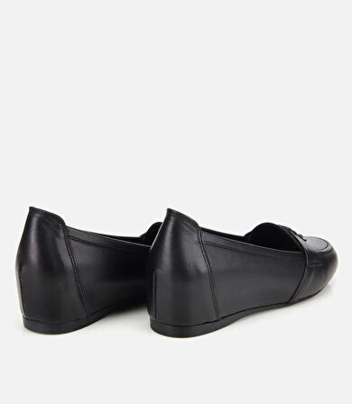 Kadın Deri Siyah Dolgu Topuklu Rahat Günlük Loafer