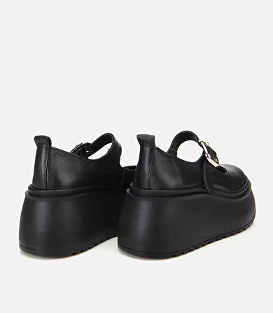 Kadın Deri Siyah Dolgu Topuklu Tokalı Babet