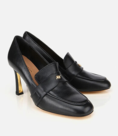 Kadın Deri Siyah Yumuşak Dokulu Gold Detaylı Topuklu Stiletto