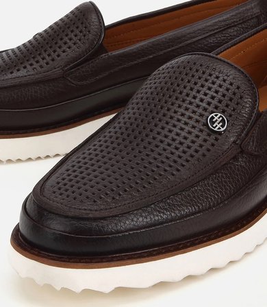 Erkek Deri Kahverengi Delikli Hafif Tabanlı Klasik Loafer