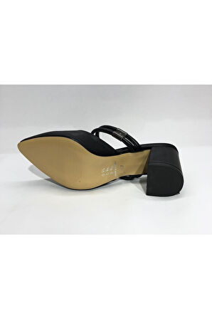 557 Siyah Kadın Topuklu Terlik