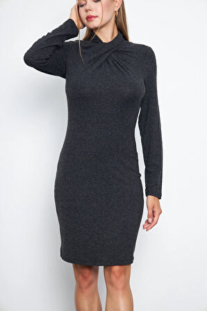 Kadın Yakası Burgulu Uzun Kollu Mini Boy Elbise