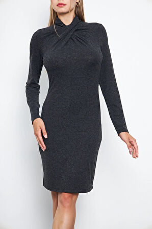 Kadın Yakası Burgulu Uzun Kollu Mini Boy Elbise