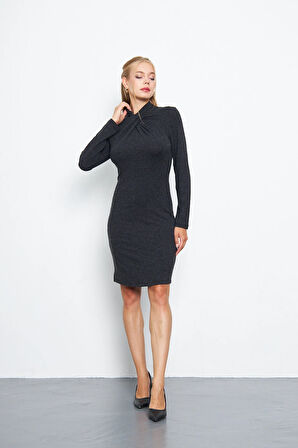 Kadın Yakası Burgulu Uzun Kollu Mini Boy Elbise