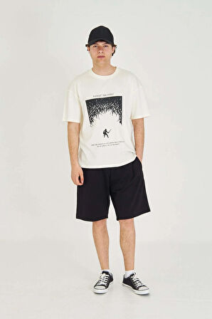 Unisex Aganist The Many Baskılı Oversize Tişört