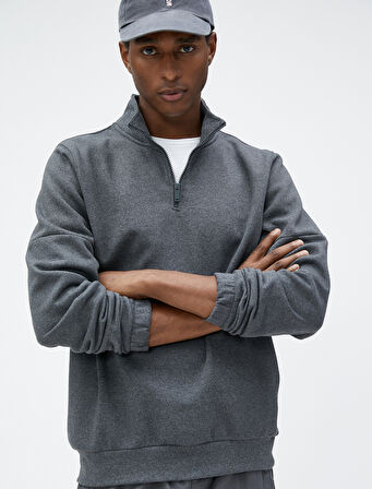 Basic Sweat Yarım Fermuarlı Dik Yaka Uzun Kollu Şardonlu