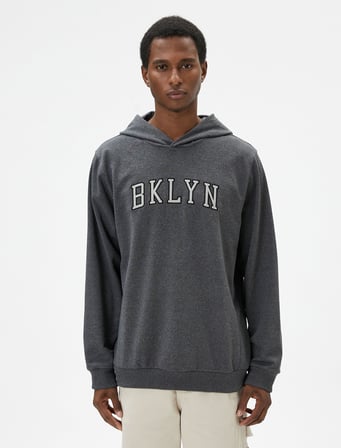 Kapşonlu Kolej Sweat Slogan İşlemeli Uzun Kollu