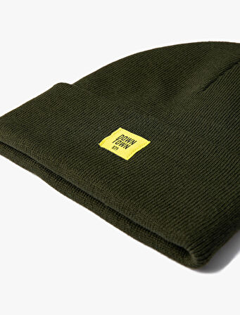 Basic Bere Slogan Etiket Baskılı Katlama Detaylı