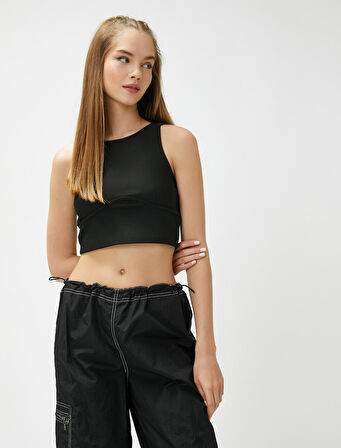 Basic Atlet Halter Yaka Nervürlü Dar Kesim