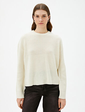 Geniş Yaka Kazak Yarım Fermuarlı Örgü