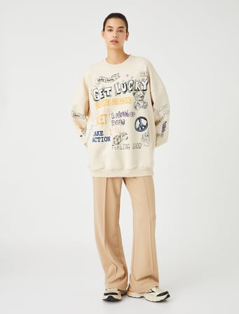 Oversize Sweatshirt Grafiti Baskılı Bisiklet Yaka Uzun Kollu