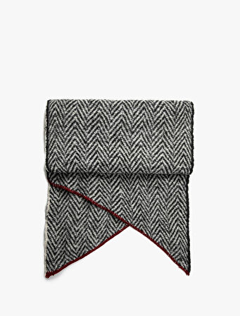 Atkı Yumuşak Dokulu Asimetrik Kesim