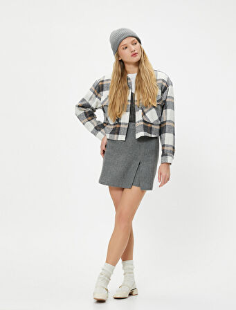 Crop Gömlek Ceket Uzun Kollu Yumuşak Dokulu Kapaklı Cep Detaylı