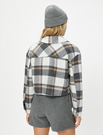 Crop Gömlek Ceket Uzun Kollu Yumuşak Dokulu Kapaklı Cep Detaylı