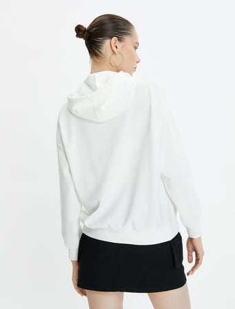 File Detaylı Kapşonlu Sweatshirt Uzun Kollu