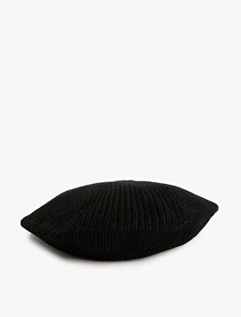 Örgü Ressam Şapkası Bere