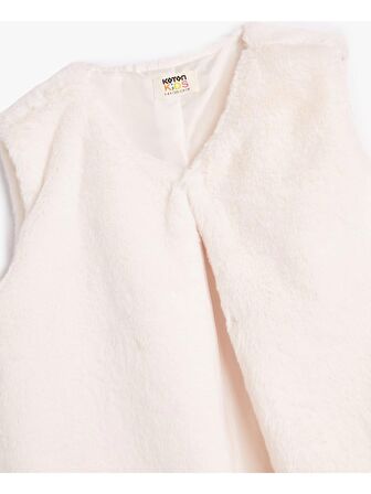 Koton Peluş Yelek Yuvarlak Yaka Kolsuz