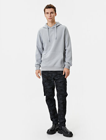 Kapşonlu Sweatshirt Kanguru Cep Detaylı Uzun Kollu