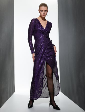 Uzun Abiye Elbise Kruvaze Pul Payet İşlemeli Uzun Kollu V Yaka Asimetrik Kesim 