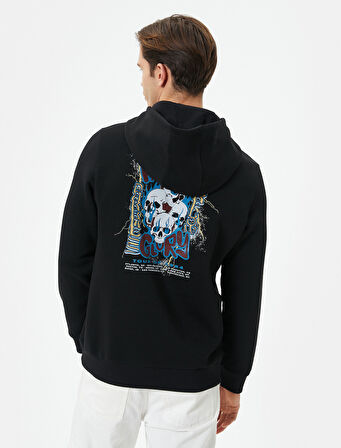 Arkası Baskılı Hoodie Kuru Kafa Temalı Kanguru Cep Detaylı