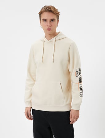 Kapşonlu Sweatshirt Arkası Baskılı Kanguru Cep Detaylı