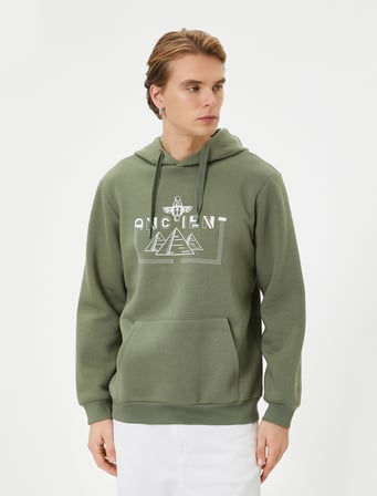 Arkası Baskılı Hoodie Mitoloji Temalı Kanguru Cep Detaylı