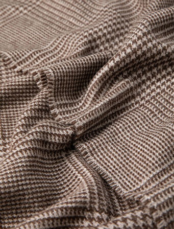 Ekoseli Atkı Püskül Detaylı Yumuşak Dokulu