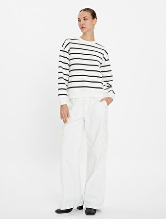 Bisiklet Yaka Sweatshirt Uzun Kollu Basic Pamuklu